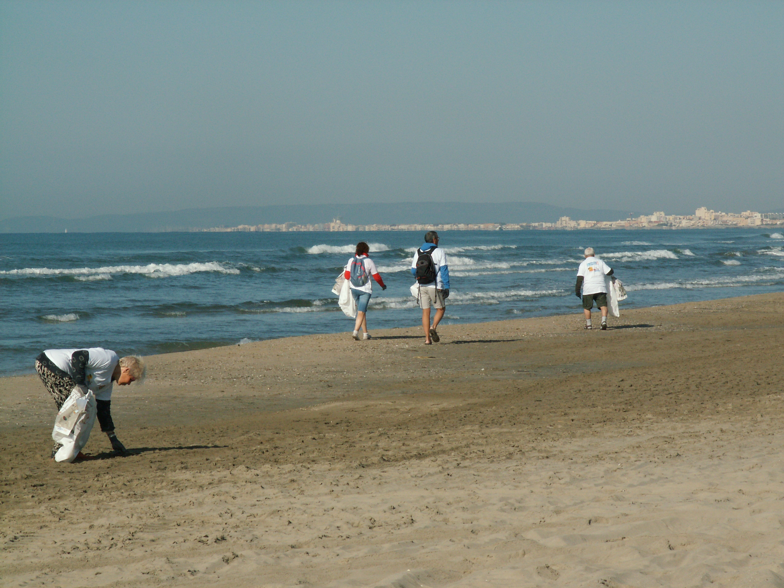 Nettoyage littoral du Grands Travers 2017